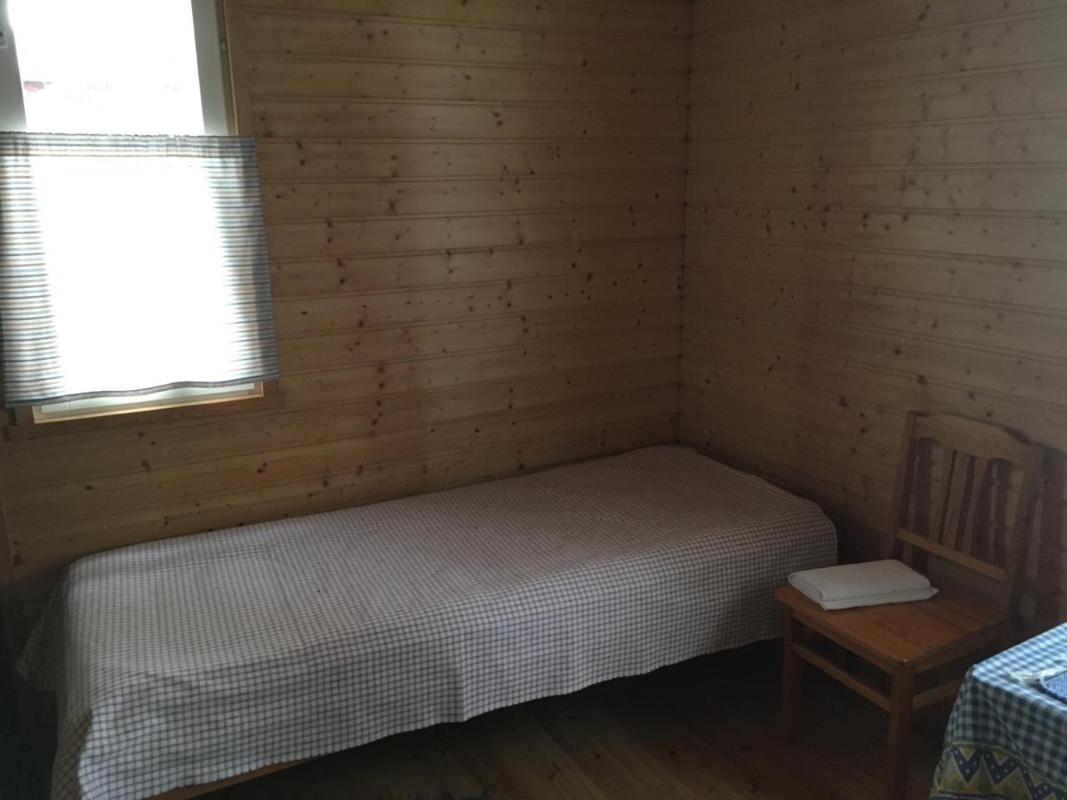 Leipyoelin Tila Bed & Breakfast Pernio Bagian luar foto